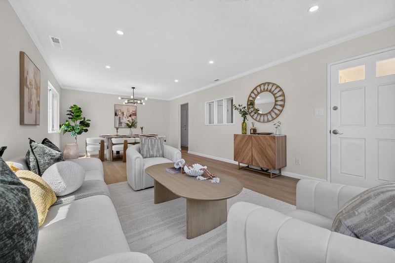 2663 La Salle Way