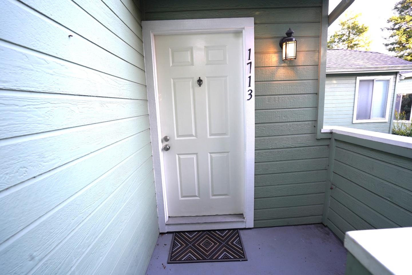 1713 Eastbrook Court