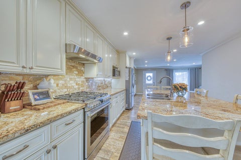 Tiny photo for 10941 Axtell Street, Castroville, CA 95012 (MLS # ML82058013)