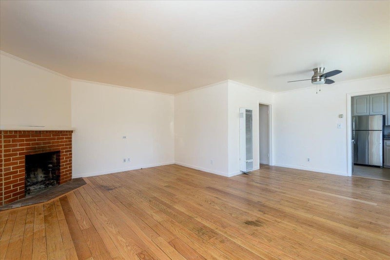 1702 Woodside Road