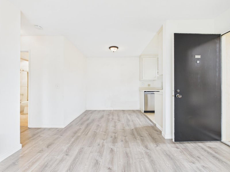 4202 Golden Oaks Lane 4202