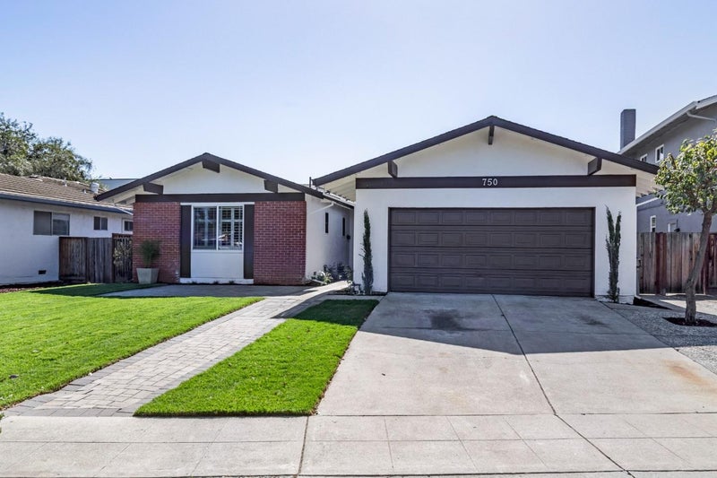 750 Almeria Drive