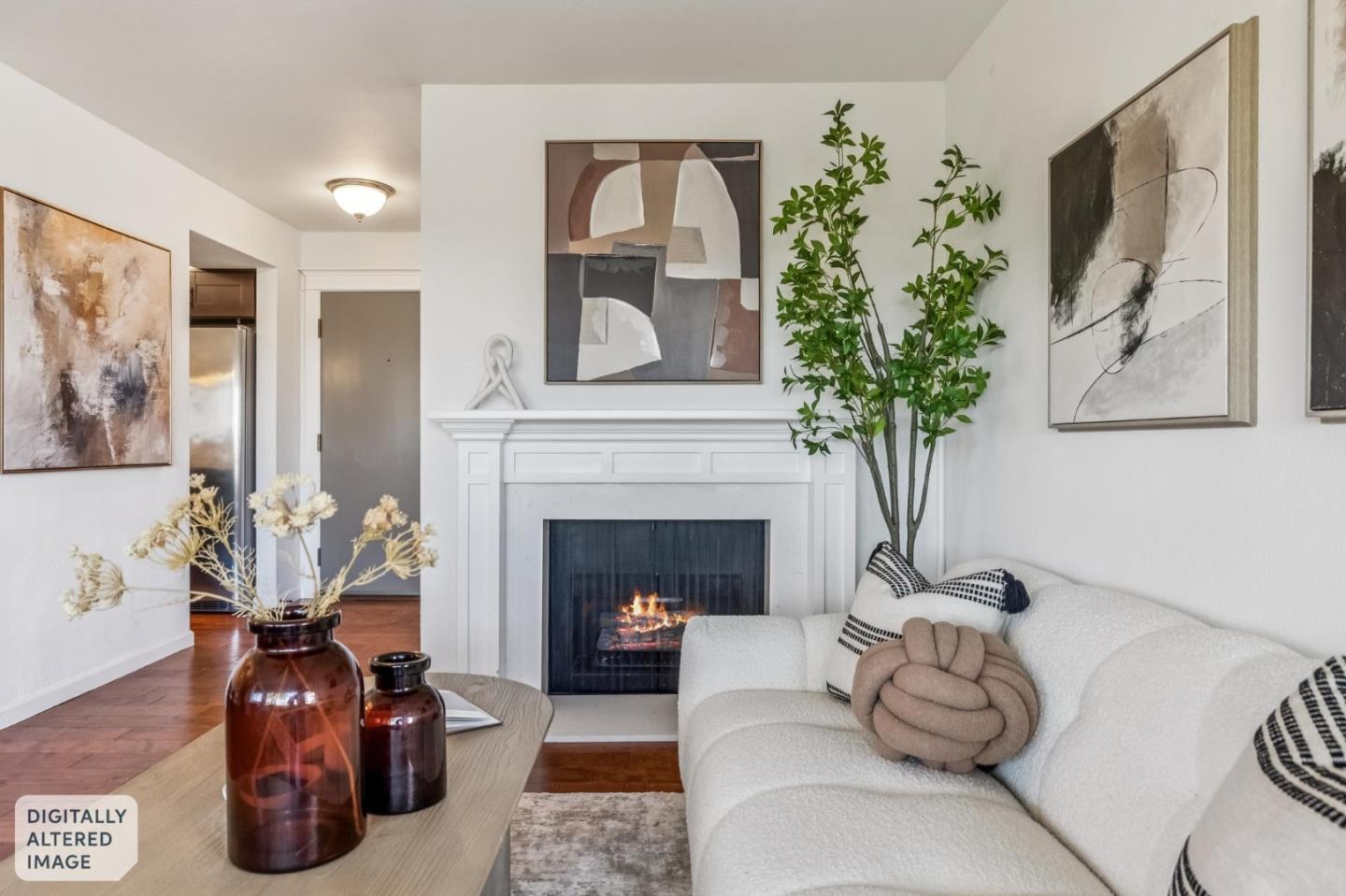 410 Sheridan Avenue 444