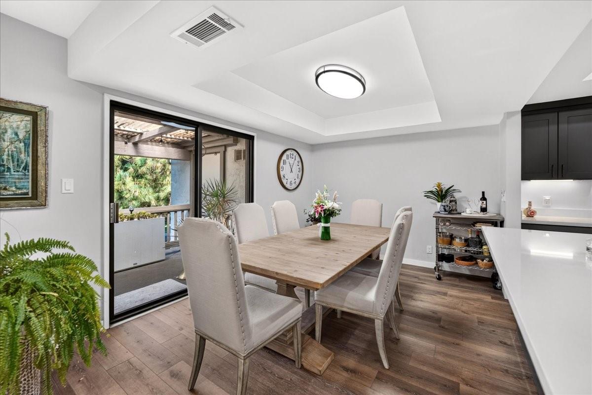 5155 Cribari Knolls