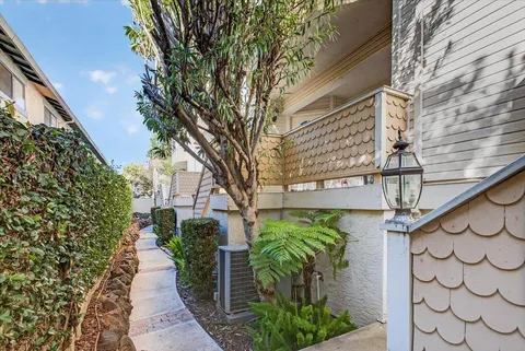 3673 S Bascom Avenue, Campbell, CA 95008 - #: ML82033182