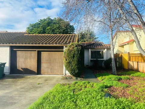 1039 Big Bear Court, Milpitas, CA 95035 - #: ML82030860