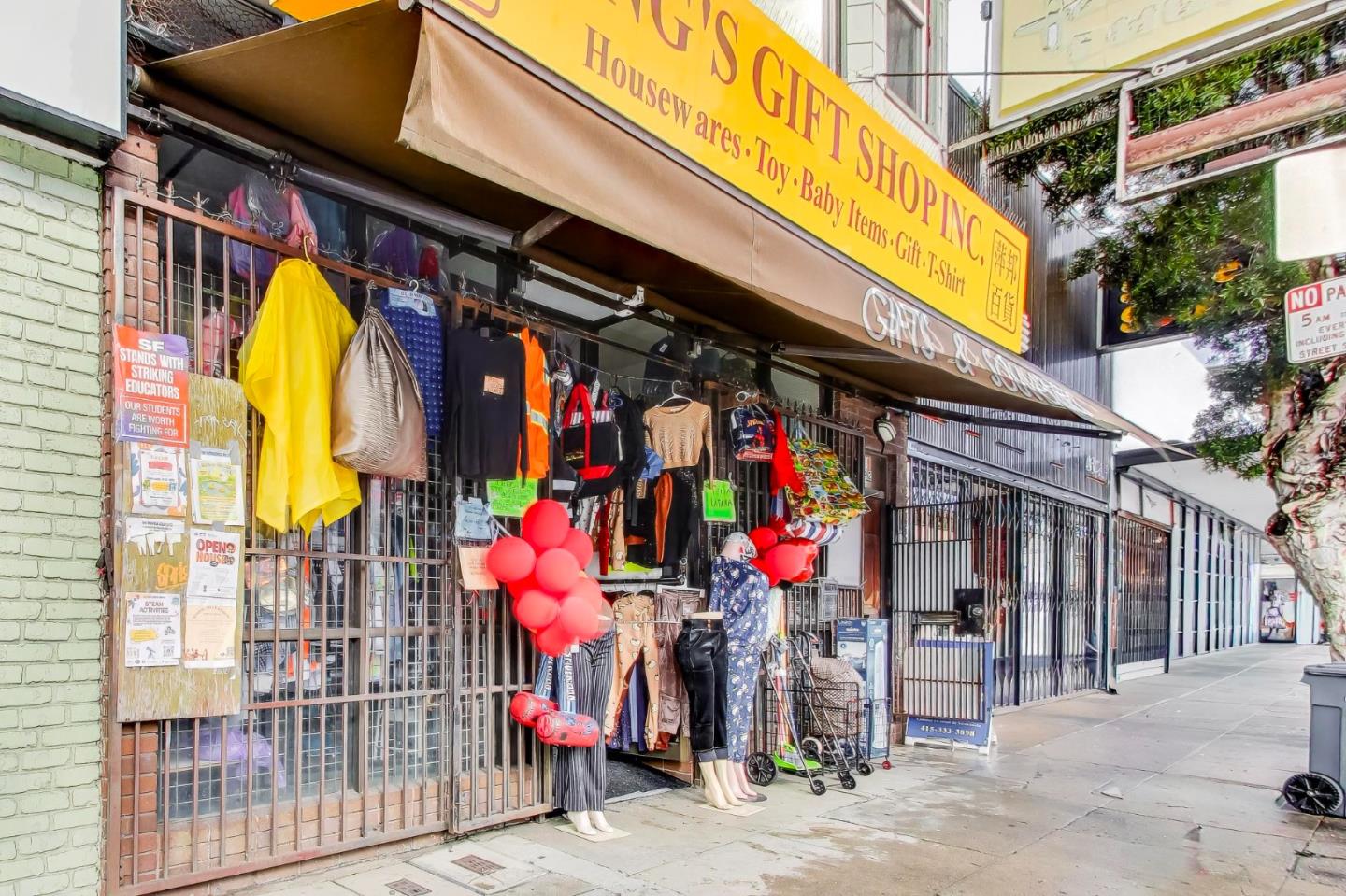 4592-4594 Mission Street