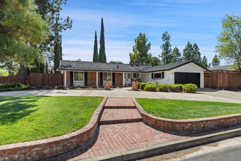 Photo of 19488 Brockton Lane, SARATOGA, CA 95070 (MLS # ML82062623)