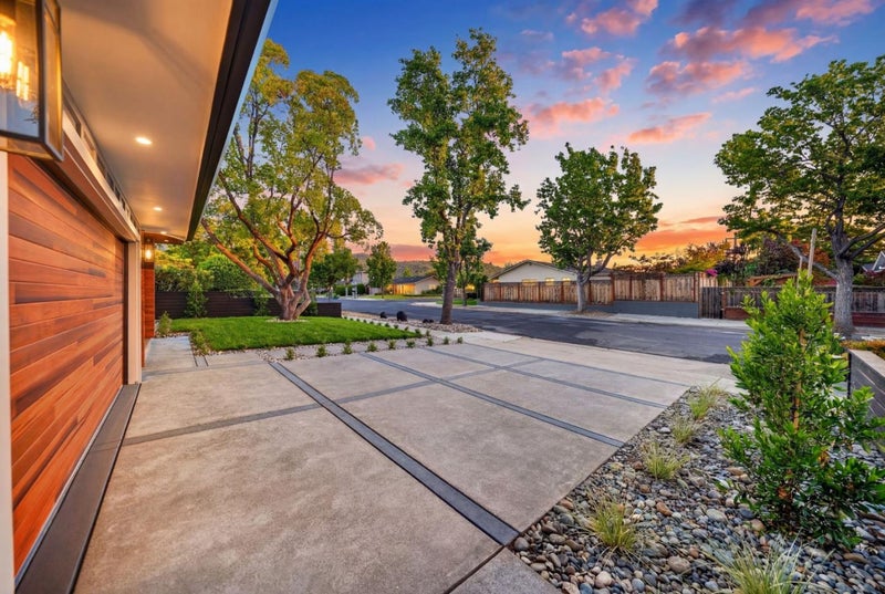 242 Howes Drive