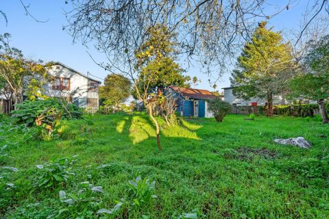 Tiny photo for 1430 Merrill Street, SANTA CRUZ, CA 95062 (MLS # ML82025094)