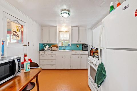 Tiny photo for 1430 Merrill Street, SANTA CRUZ, CA 95062 (MLS # ML82025094)