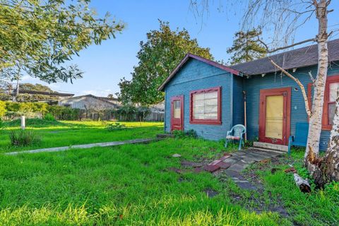 Tiny photo for 1430 Merrill Street, SANTA CRUZ, CA 95062 (MLS # ML82025094)