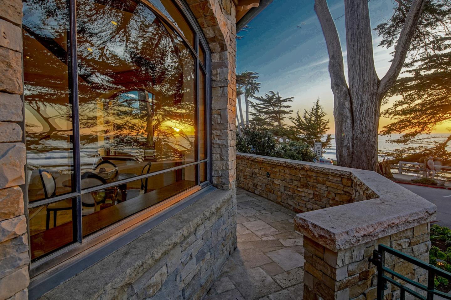 0 Scenic 2 SE of 9th Avenue