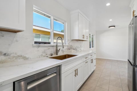 Tiny photo for 700 Gull Avenue, FOSTER CITY, CA 94404 (MLS # ML82064979)