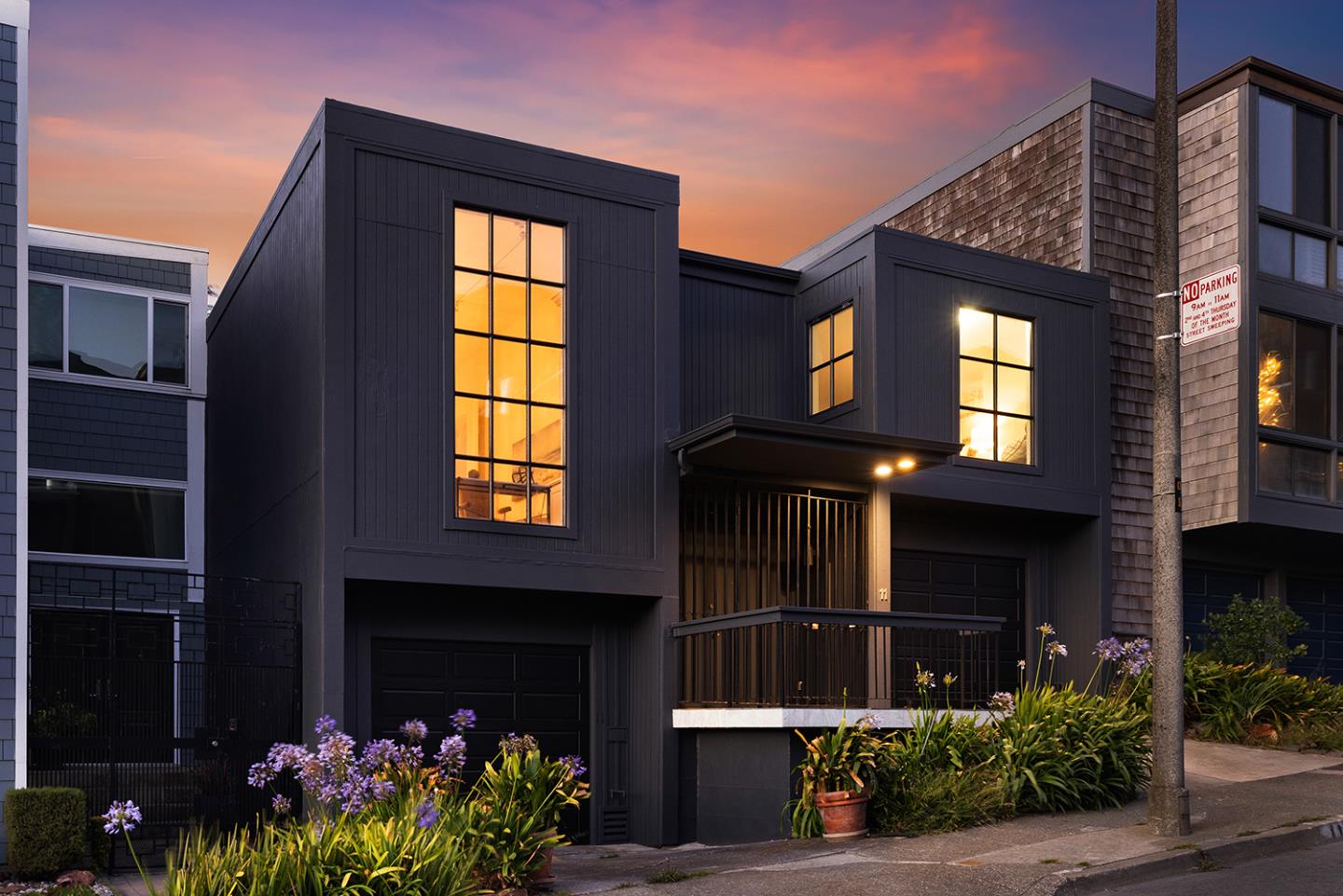 11 Topaz Way