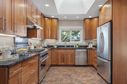 Tiny photo for 3982 Hamilton Park Drive, San Jose, CA 95130 (MLS # ML82056735)
