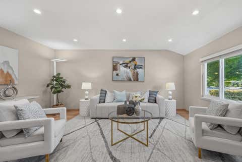 Tiny photo for 3982 Hamilton Park Drive, San Jose, CA 95130 (MLS # ML82056735)
