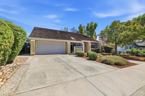 Tiny photo for 2325 Monaco Drive, SAN JOSE, CA 95124 (MLS # ML82053678)