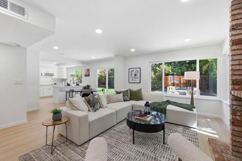 Tiny photo for 2325 Monaco Drive, SAN JOSE, CA 95124 (MLS # ML82053678)
