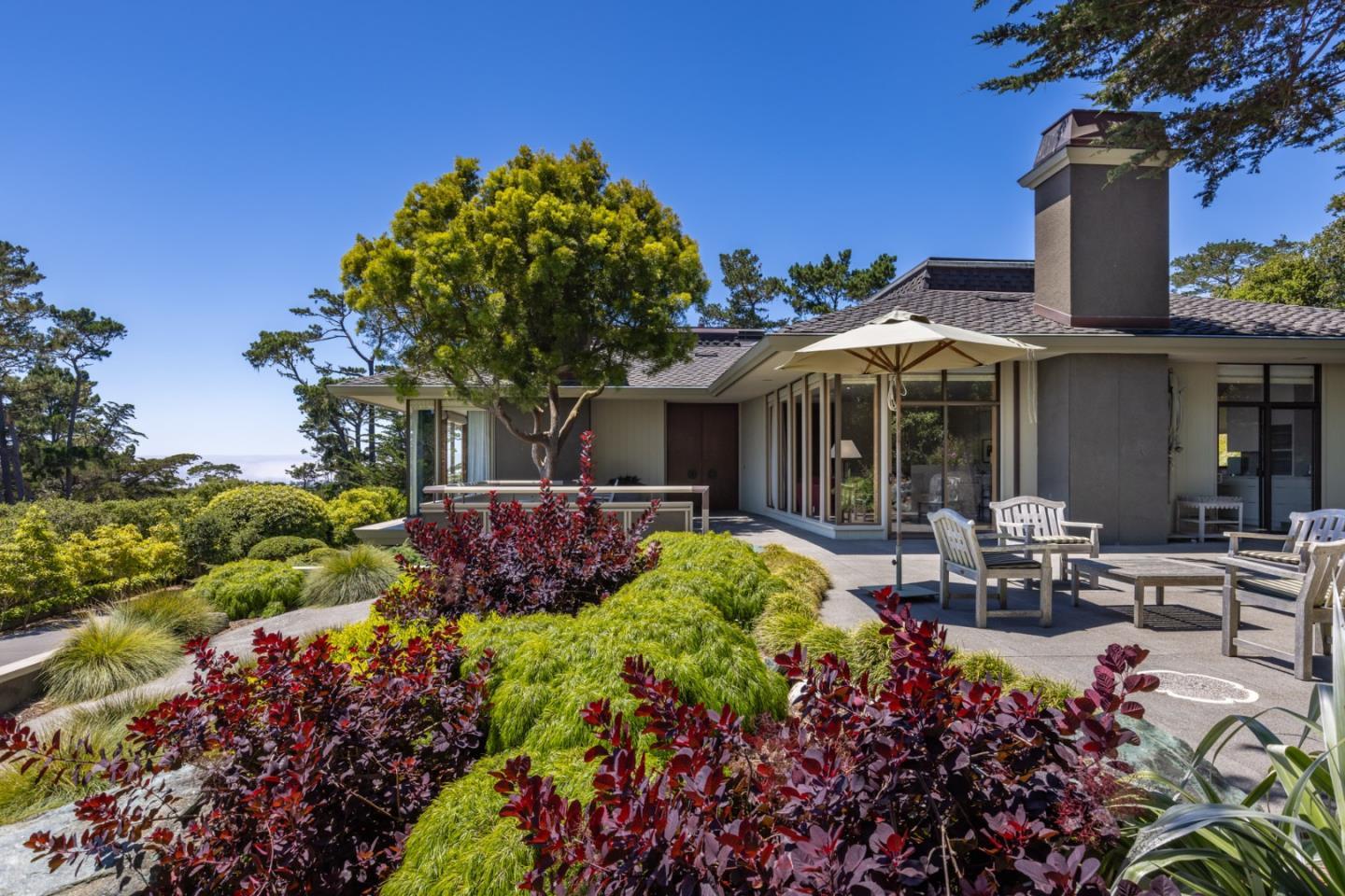1483 Bonifacio Road