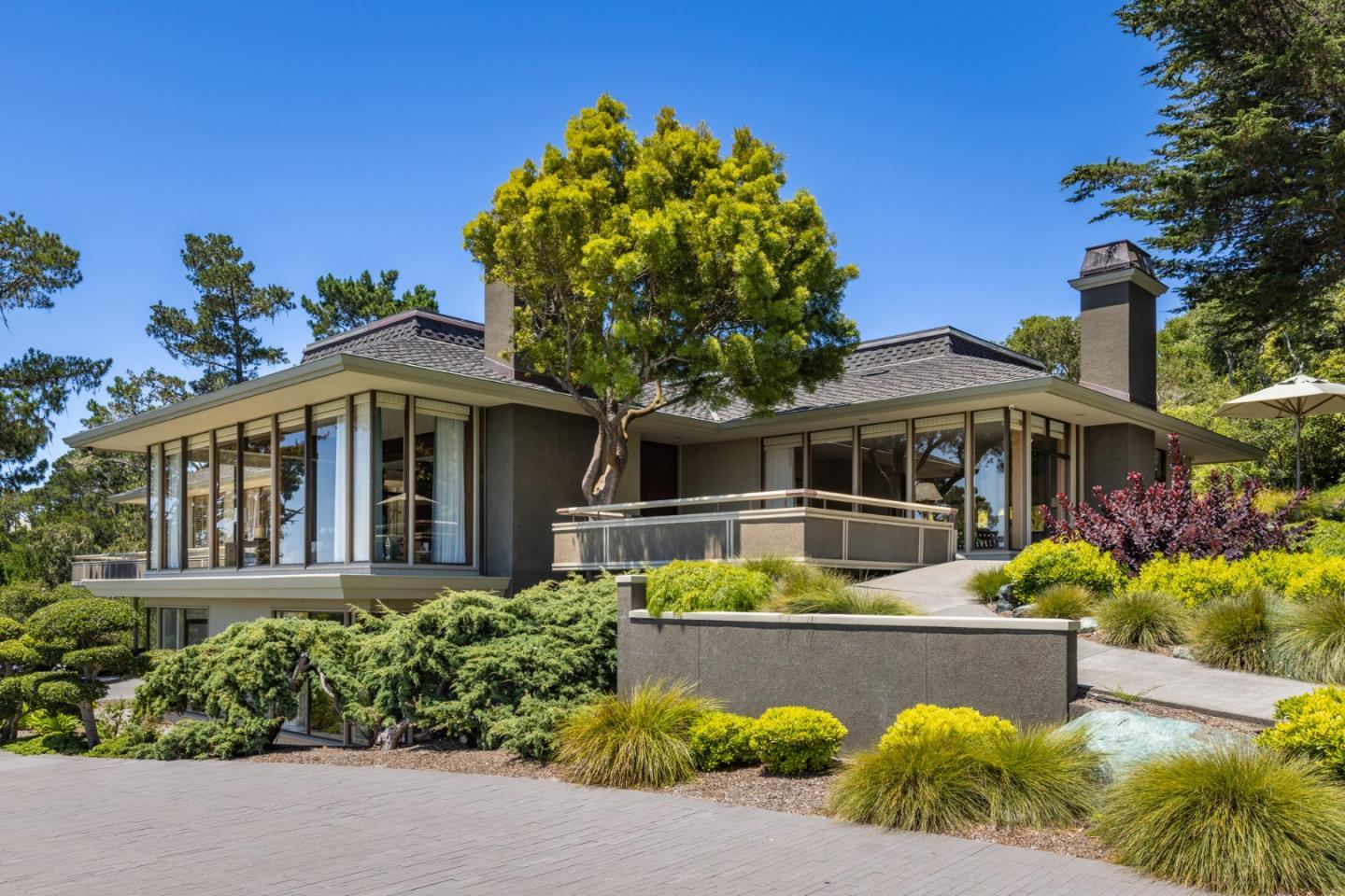 1483 Bonifacio Road