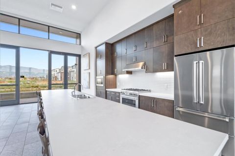 Tiny photo for 2149 Pastoral Loop, SAN JOSE, CA 95122 (MLS # ML82028473)