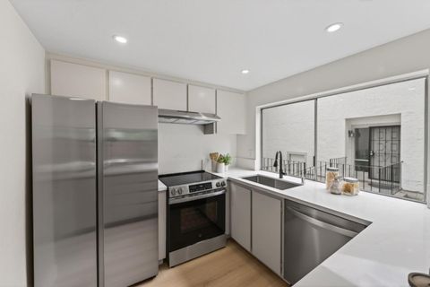 Tiny photo for 20288 Northwest Square, CUPERTINO, CA 95014 (MLS # ML82043992)