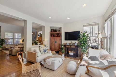 Tiny photo for 2009 Gossamer Avenue, Redwood Shores, CA 94065 (MLS # ML82025169)