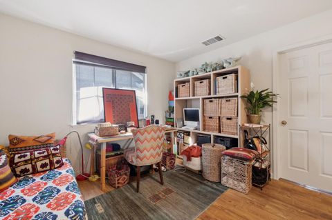 Tiny photo for 2009 Gossamer Avenue, Redwood Shores, CA 94065 (MLS # ML82025169)