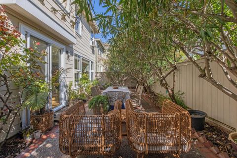Tiny photo for 2009 Gossamer Avenue, Redwood Shores, CA 94065 (MLS # ML82025169)