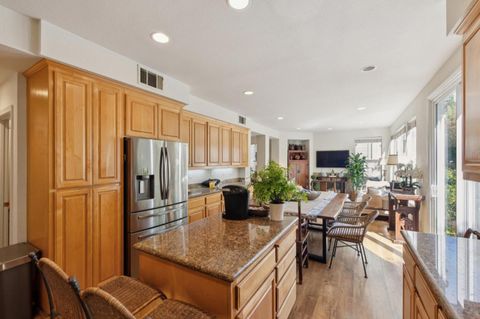 Tiny photo for 2009 Gossamer Avenue, Redwood Shores, CA 94065 (MLS # ML82025169)