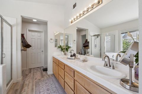 Tiny photo for 2009 Gossamer Avenue, Redwood Shores, CA 94065 (MLS # ML82025169)