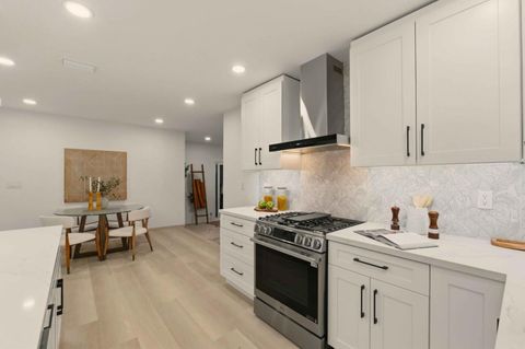 Tiny photo for 1485 Meadow Glen Way, SAN JOSE, CA 95121 (MLS # ML82029345)