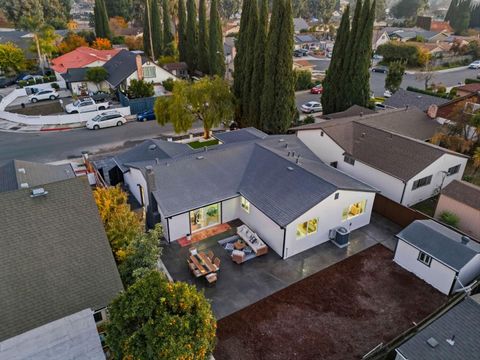 Tiny photo for 1485 Meadow Glen Way, SAN JOSE, CA 95121 (MLS # ML82029345)