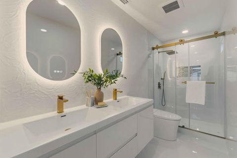 Tiny photo for 1485 Meadow Glen Way, SAN JOSE, CA 95121 (MLS # ML82029345)