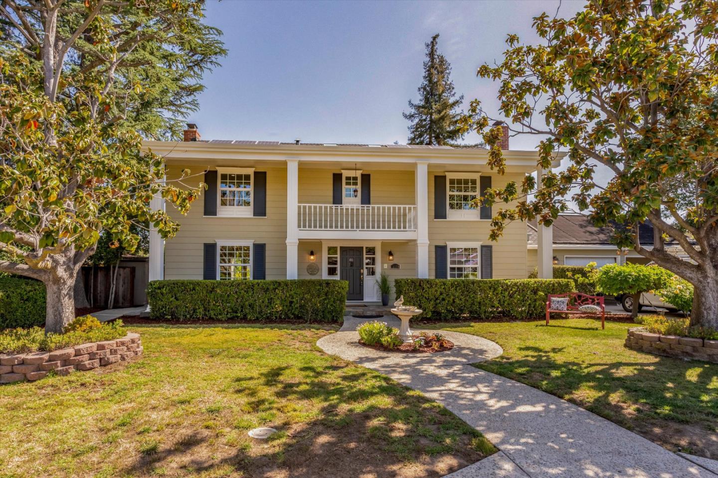 12180 SARAGLEN Drive