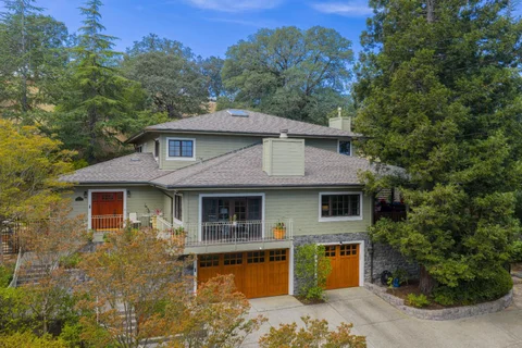 15723 Oak Knoll Drive, Los Gatos, CA 95030 - #: ML82057718