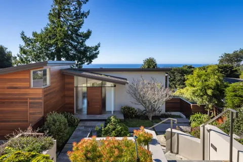 24497 San Mateo Avenue, Carmel, CA 93923 - MLS#: ML82001197