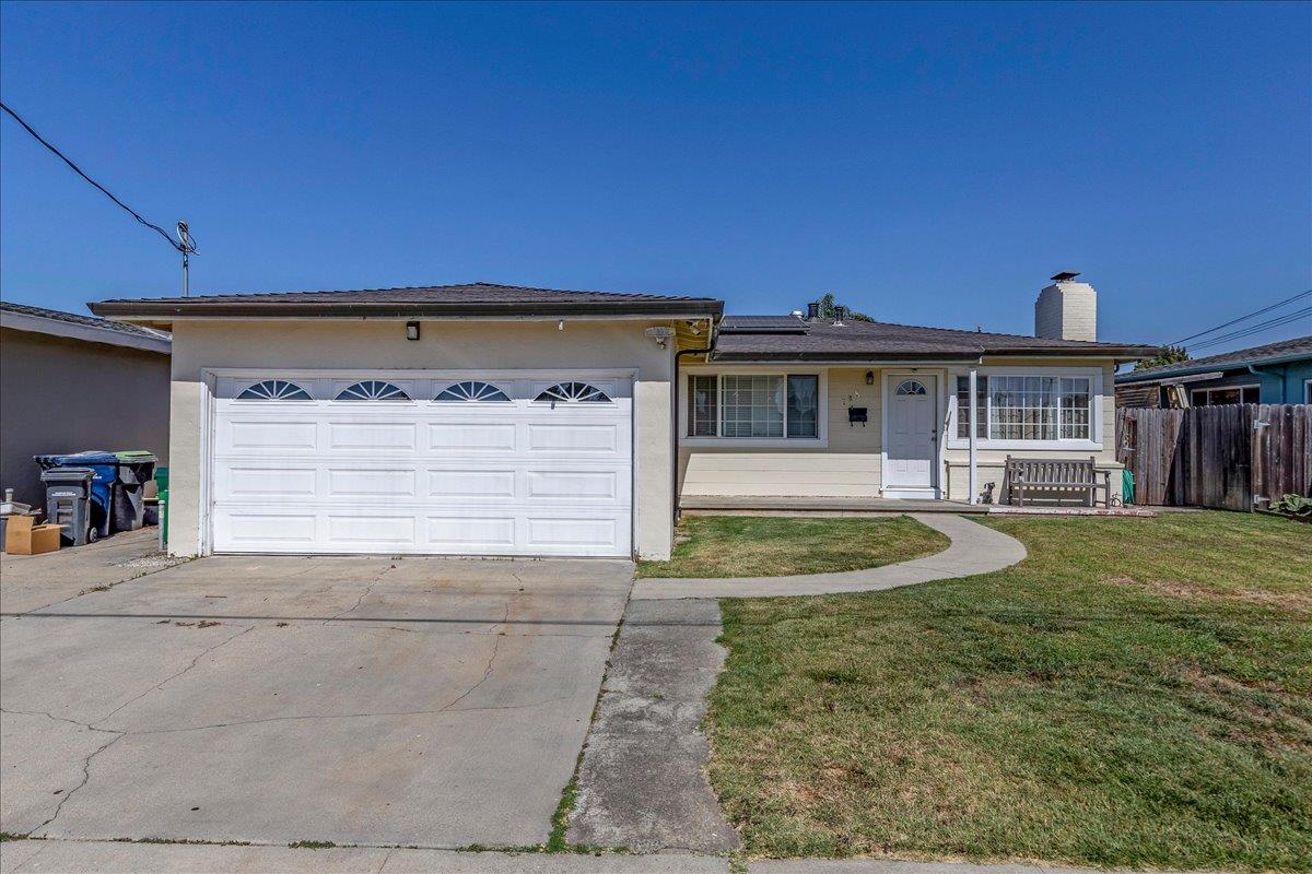 748 Hill - Photo 2