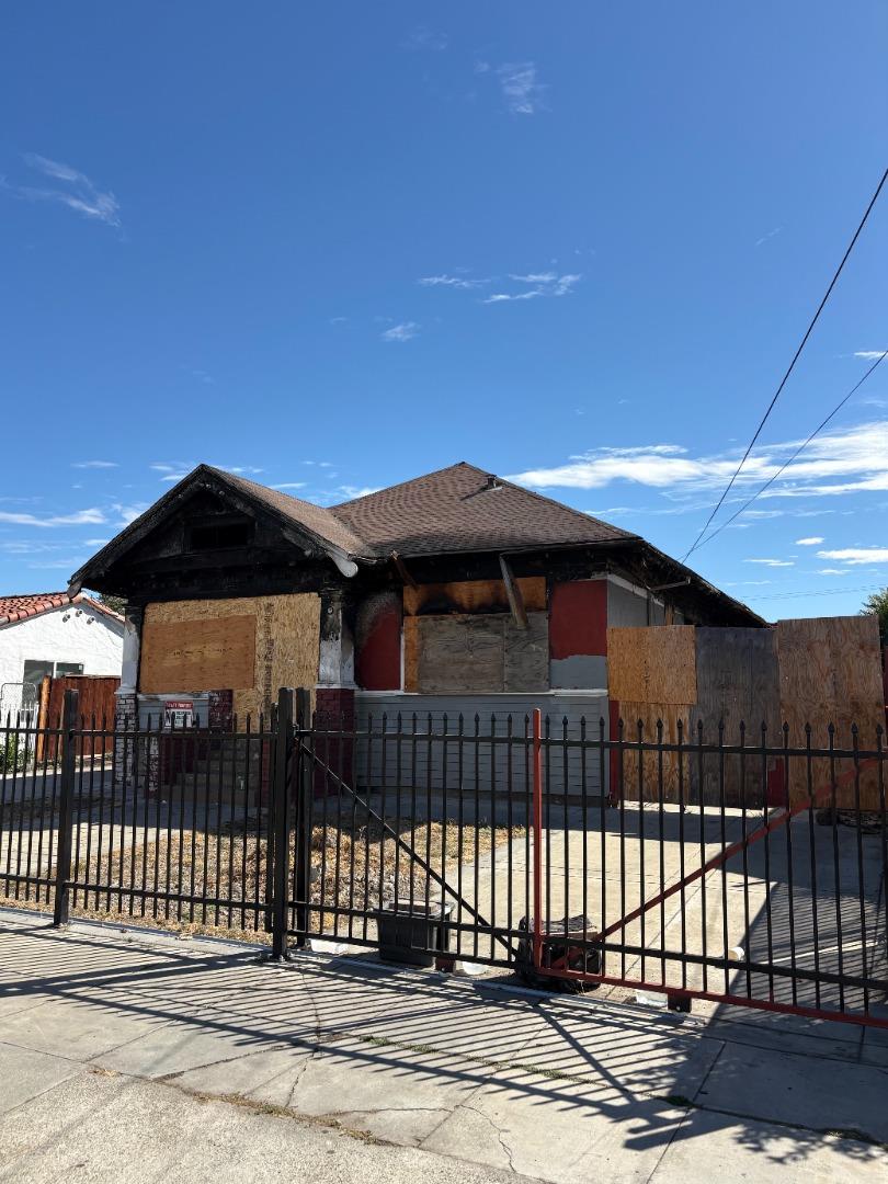 1094 South 2nd Street