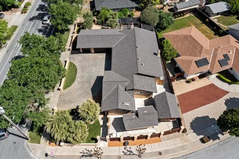 7460 Miller Avenue, Gilroy, CA 95020 - #: ML82029701