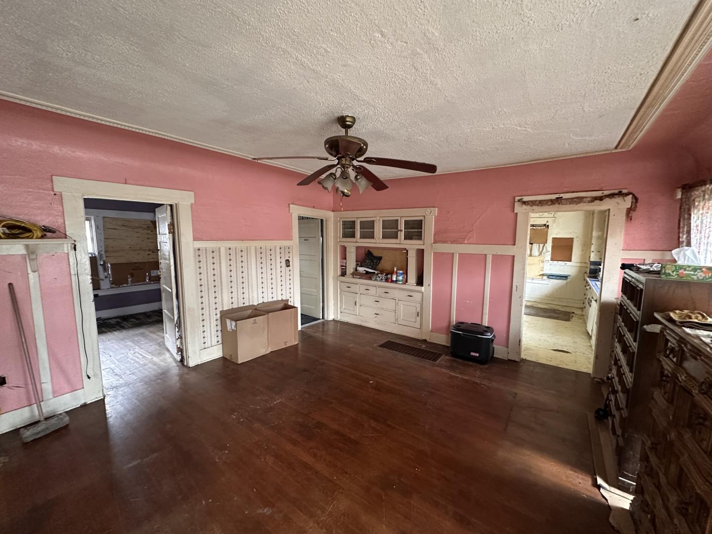 1001 South 10th Street