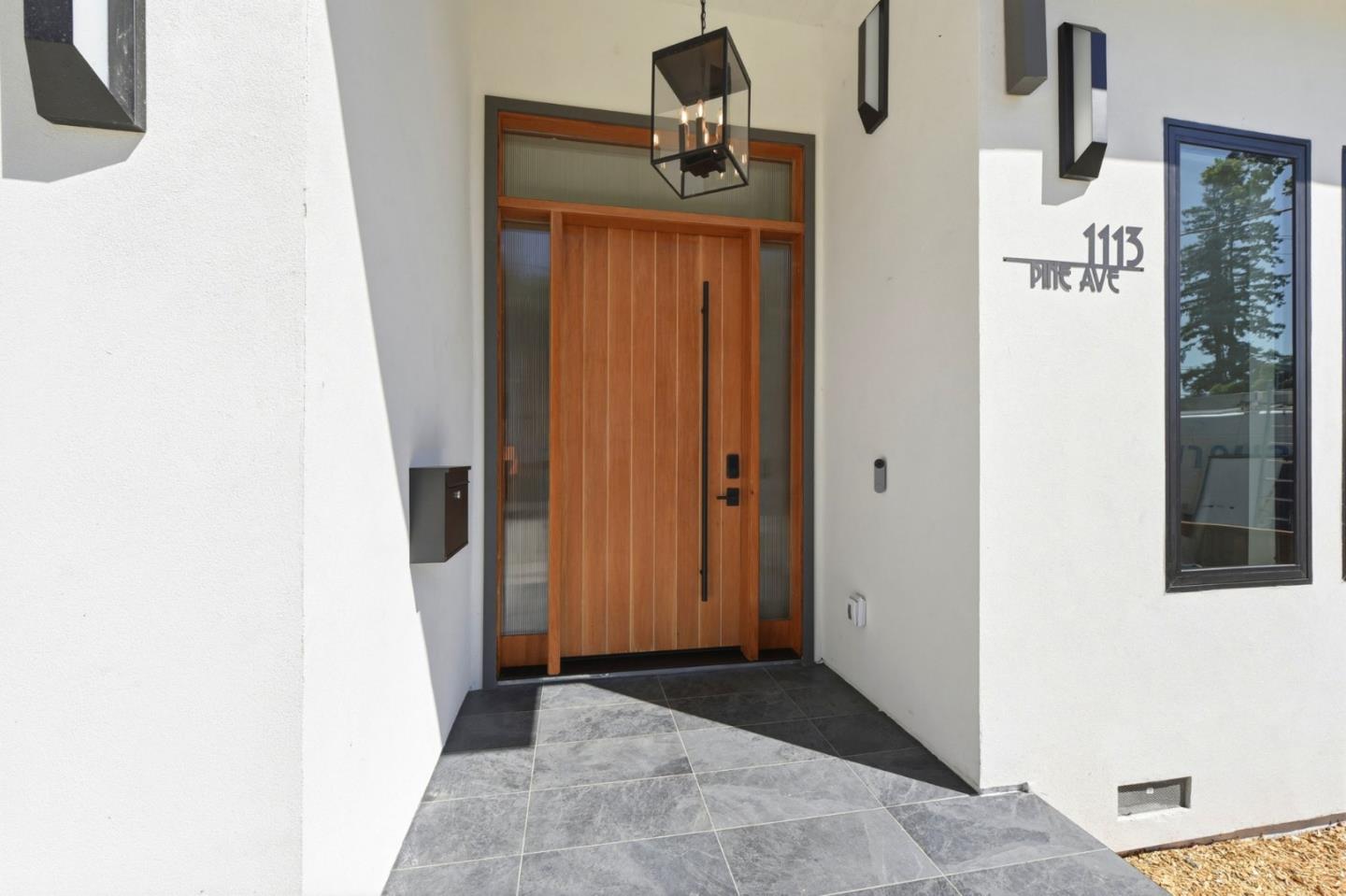 1113 Pine Avenue