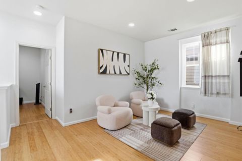 Tiny photo for 257 Rayos Del Sol Drive, San Jose, CA 95116 (MLS # ML82036884)