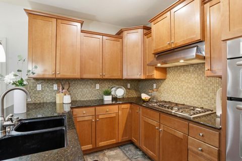 Tiny photo for 257 Rayos Del Sol Drive, San Jose, CA 95116 (MLS # ML82036884)