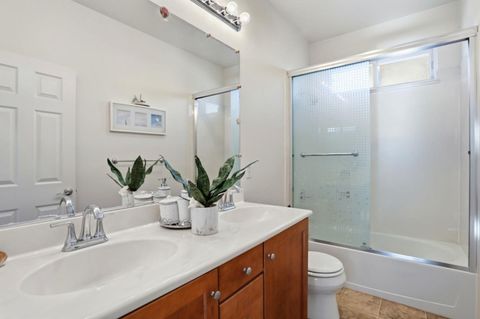 Tiny photo for 257 Rayos Del Sol Drive, San Jose, CA 95116 (MLS # ML82036884)