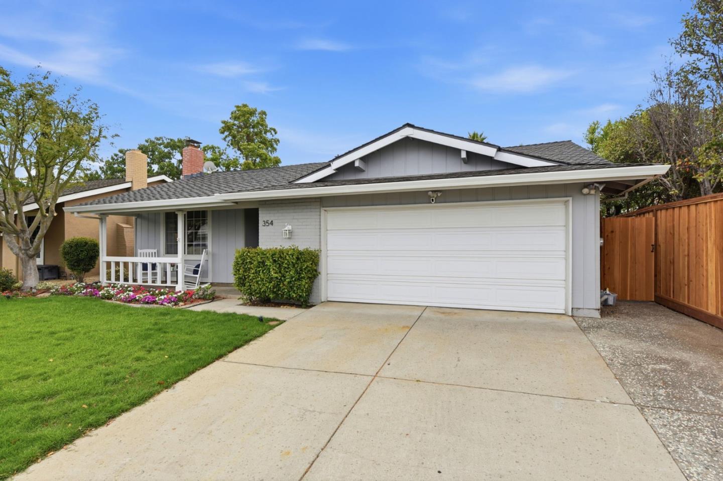 354 Los Pinos Way