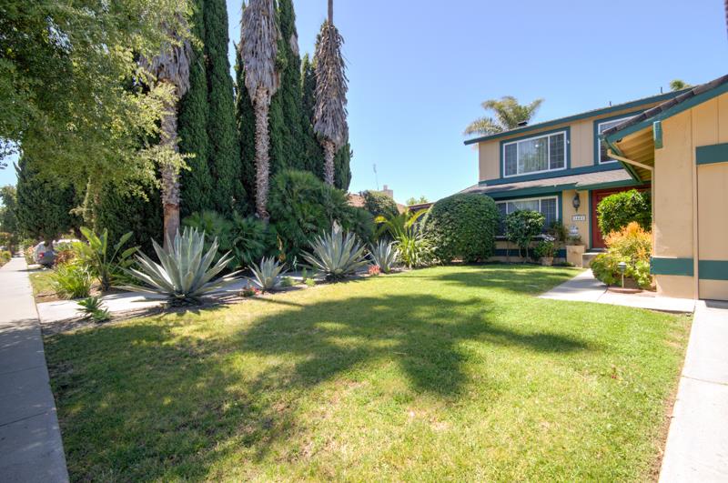 1441 Goldenlake Road