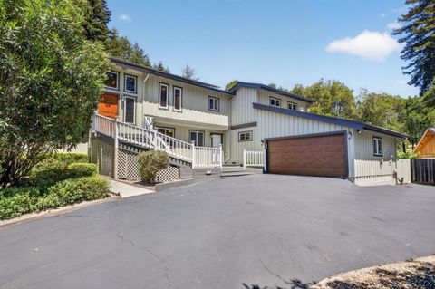 Photo of 780 Elsie Mae Drive, Boulder Creek, CA 95006 (MLS # ML82045983)