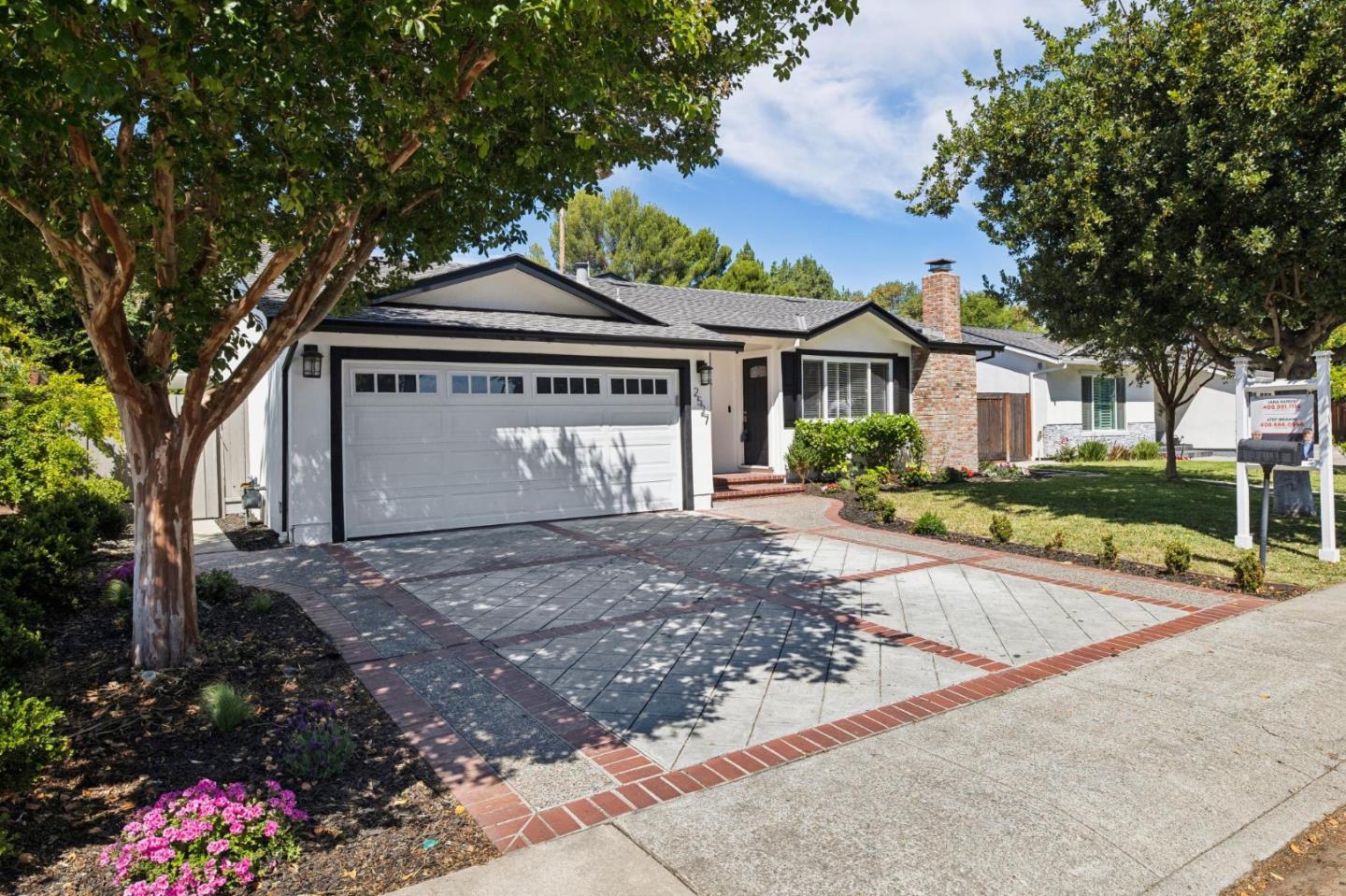 2527 Malone Place